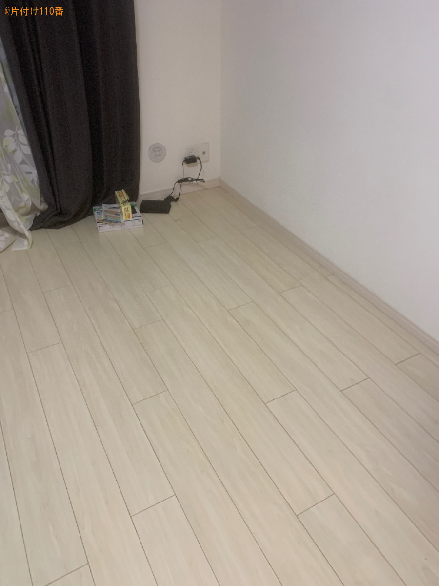 【福岡市西区】シングルベッド、ＰＣデスク、椅子、ラックの回収