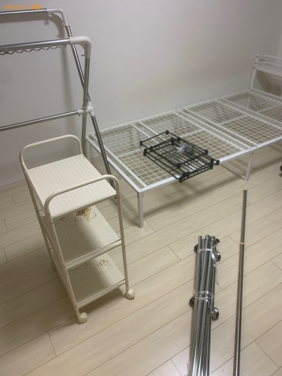 【福岡市西区】シングルベッド、ＰＣデスク、椅子、ラックの回収