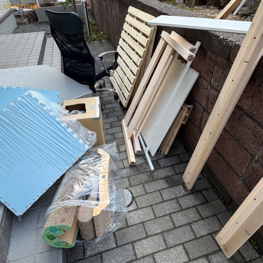 【青森市】マットレス付きシングルベッド、キャットタワー等の回収