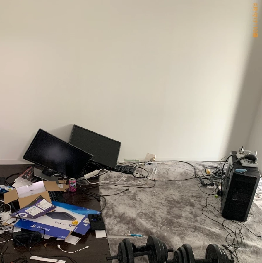 【福岡市南区】二人掛けソファー、本棚、テレビ台、デスク等の回収