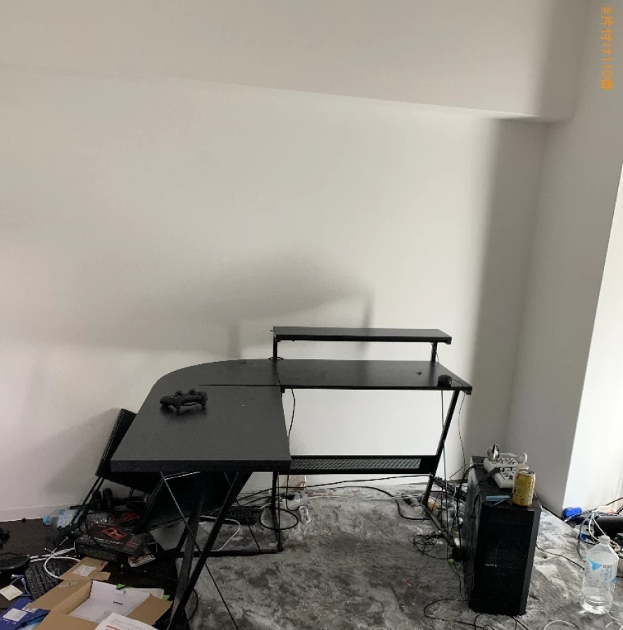 【福岡市南区】二人掛けソファー、本棚、テレビ台、デスク等の回収