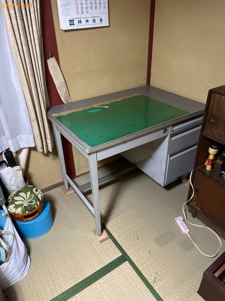 【近江八幡市加茂町】タンス、業務用机、椅子、電子ピアノ等の回収