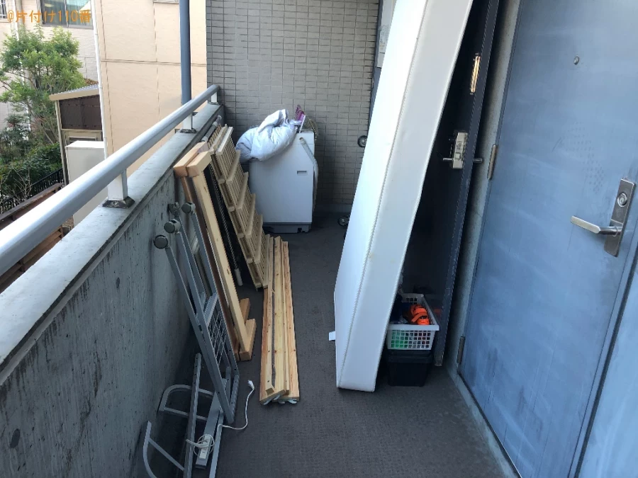 【周南市相生町】マットレス付きシングルベッド、レンジ台等の回収