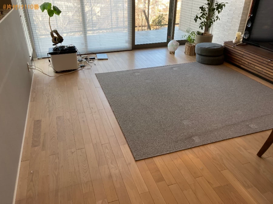 【大分市】六人用テーブル、四人掛けソファー等の回収・処分ご依頼