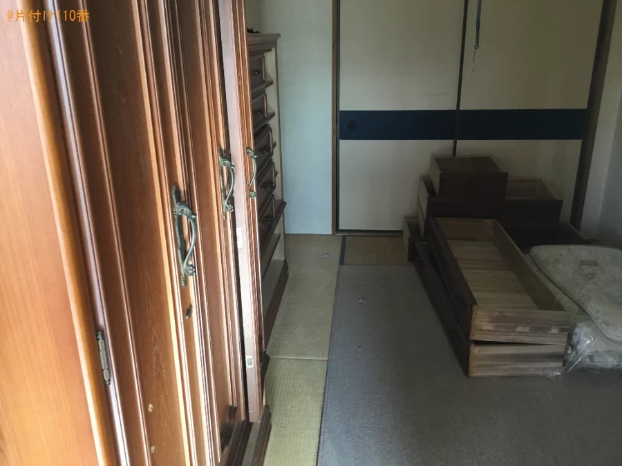 【西宮市満池谷町】冷蔵庫、四人用ダイニングテーブル、椅子等の回収