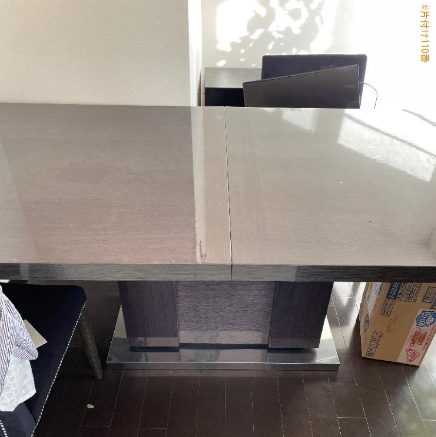 【京都市中京区】ネジ山が壊れたテーブルの分解作業ご依頼