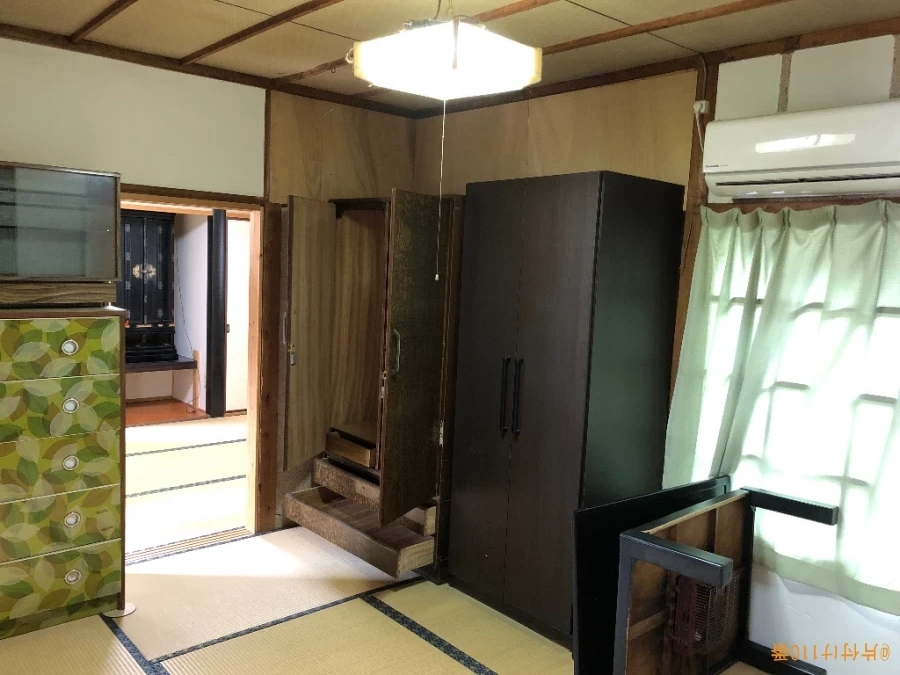 【遠賀郡岡垣町】仏壇、テレビ、テレビ台、クローゼット等の回収
