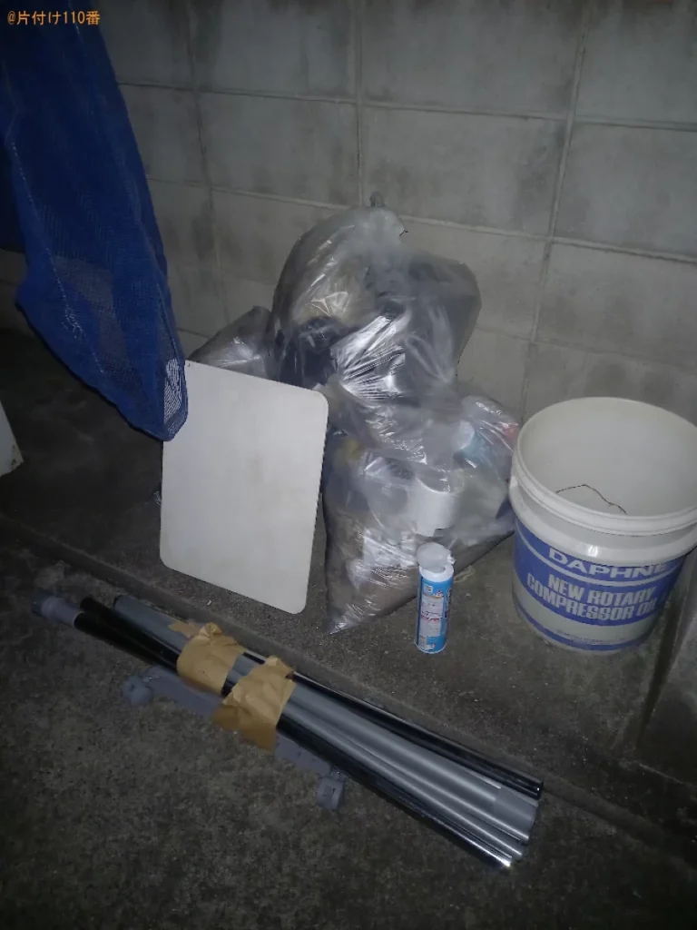 【大田区】ハンガーラック、珪藻土ボード、スプレー缶等の回収・処分