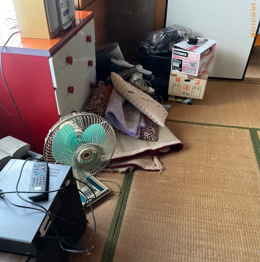 【大津市】マットレス付きシングルベッド、布団、掃除機等の回収