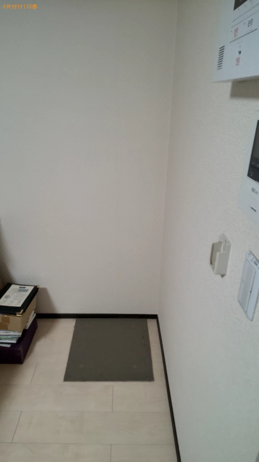 【堺市中区】二人掛けソファー、ガラスケース、収納ボックス等の回収