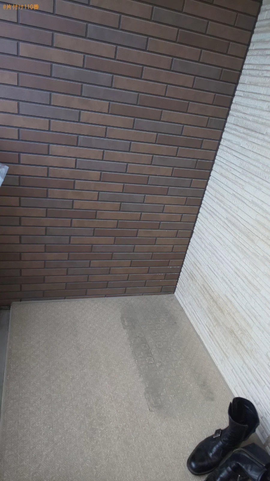 【堺市中区】二人掛けソファー、ガラスケース、収納ボックス等の回収