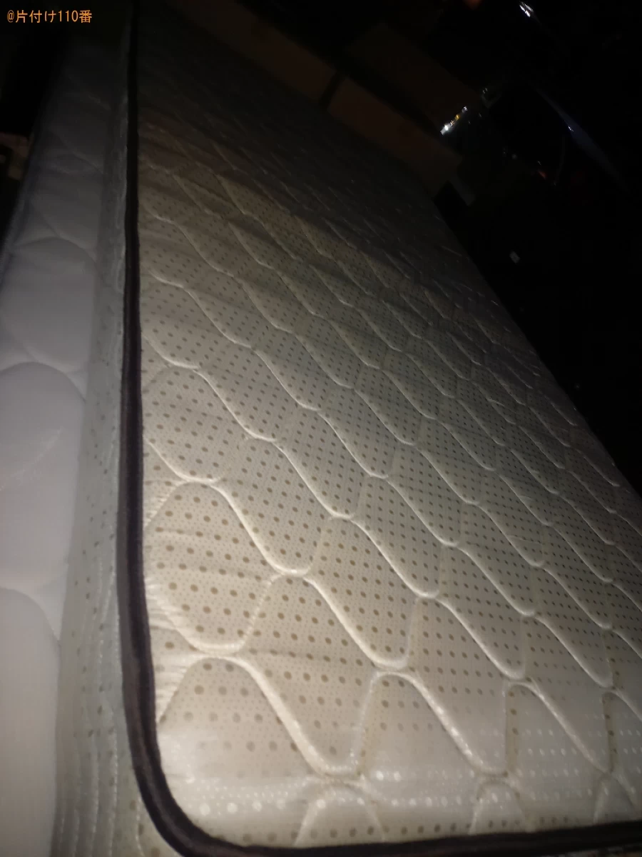 【船橋市湊町】マットレス付きセミダブルベッドの回収・処分ご依頼