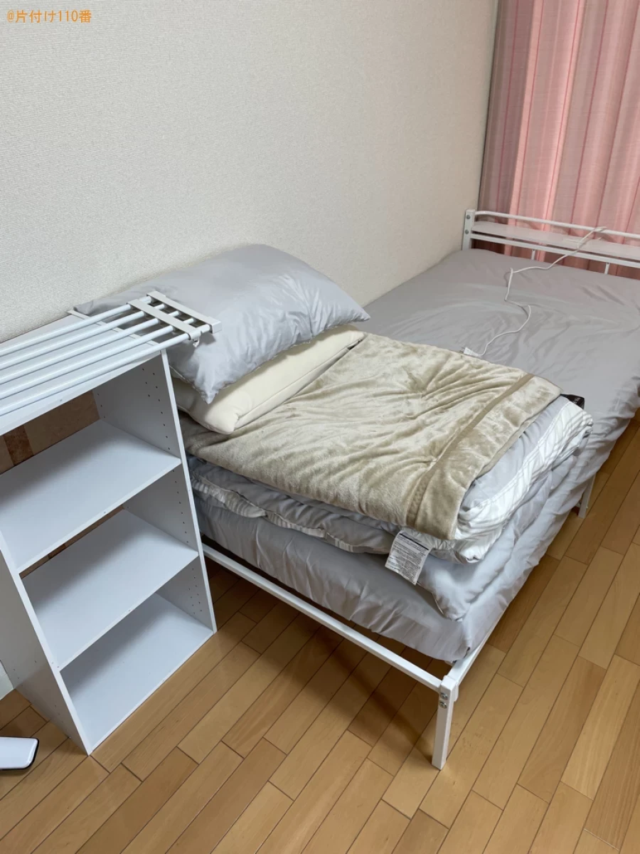 【大津市】マットレス付きシングルベッド、カラーボックス等の回収