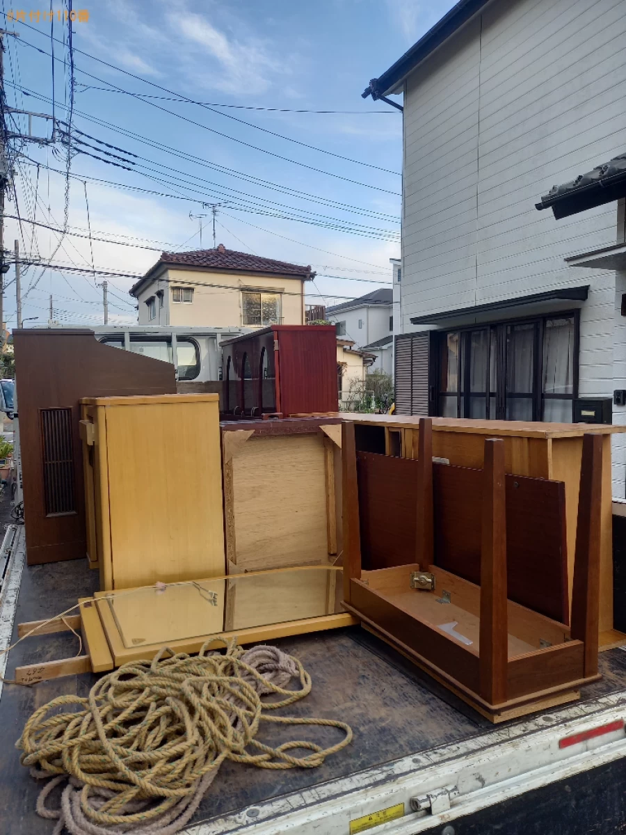 【草加市八幡町】タンス、食器棚、エレクトーン、鏡台等の回収・処分