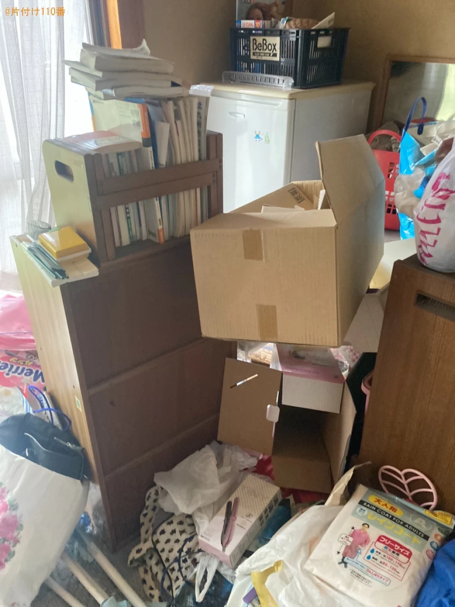 【北九州市小倉北区】冷蔵庫、カラーボックス、本、段ボール等の回収