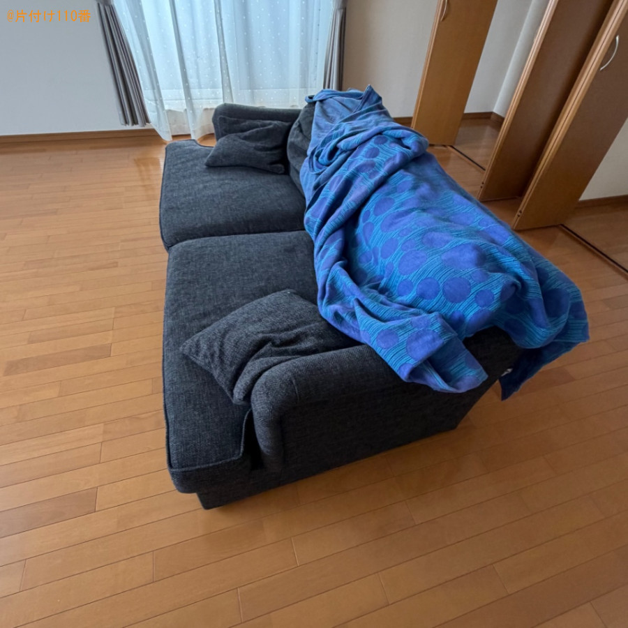 【青森市】マットレス付きダブルベッド、ダイニングテーブル等の回収