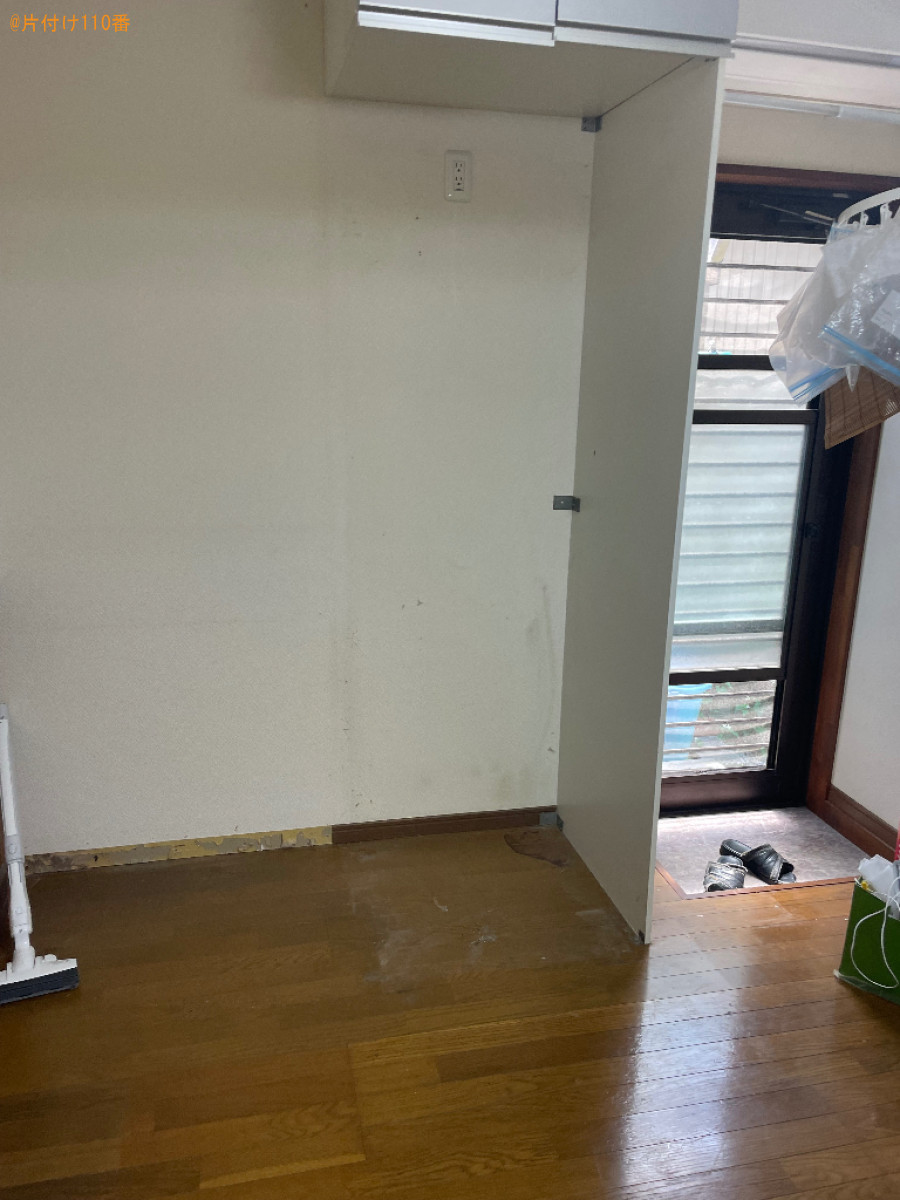 【藤枝市】サイドボード、食器棚、洗濯機、テレビ、冷蔵庫等の運搬