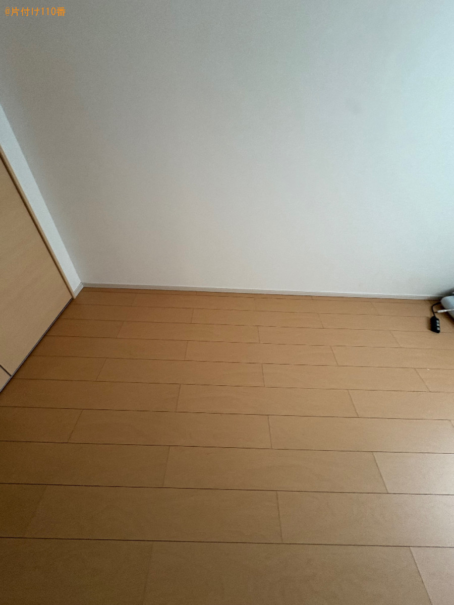 【甲斐市】マットレス付きシングルベッド、こたつ、棚、布団等の回収