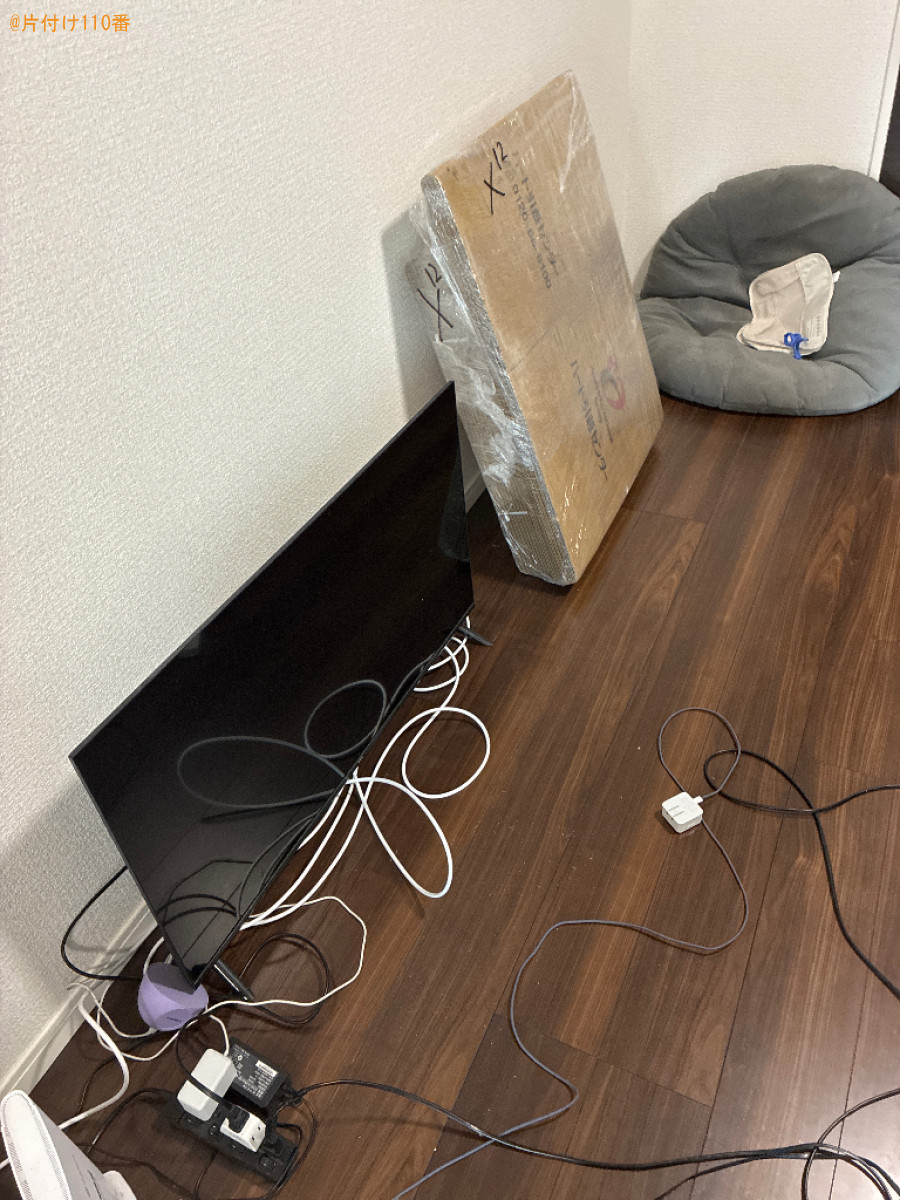 【福岡市中央区】マットレス付きシングルベッド、テレビ台等の回収