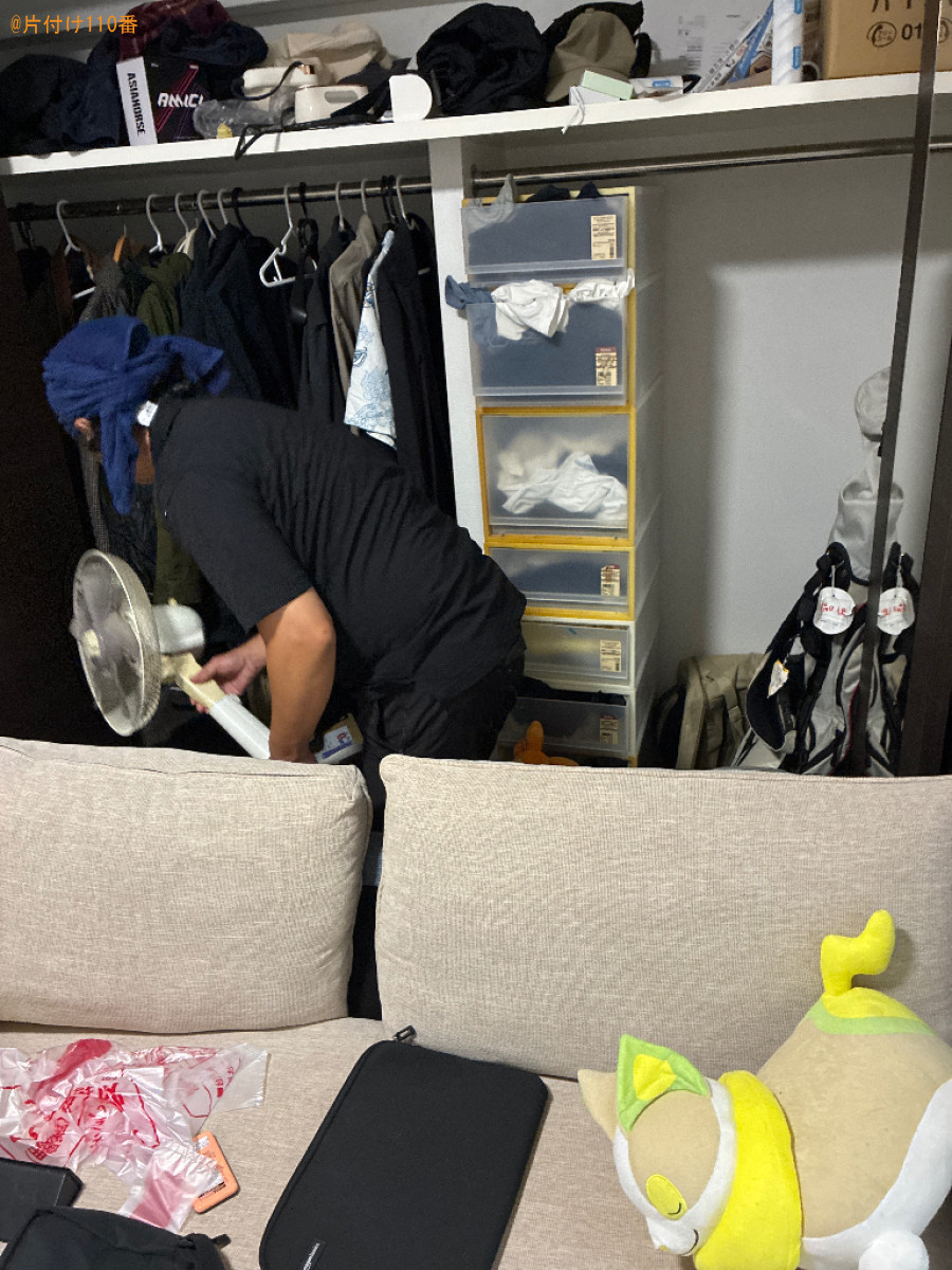 【福岡市中央区】マットレス付きシングルベッド、テレビ台等の回収