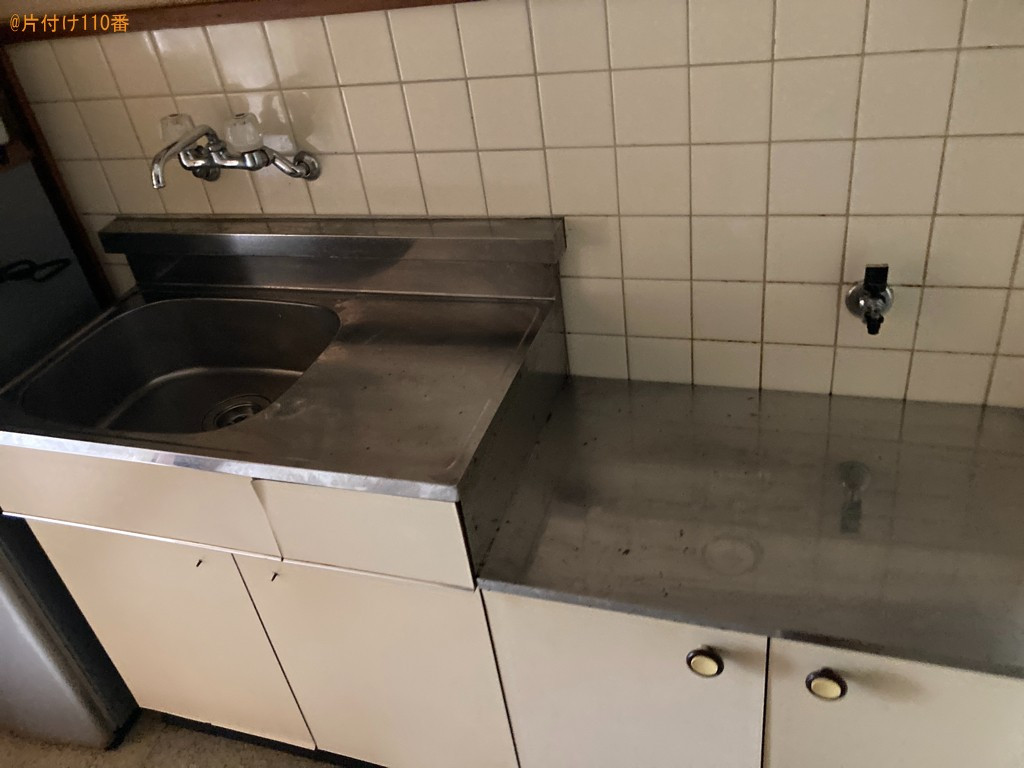 【大分市】ごみ屋敷状態の家のクリーニングとごみの処分ご依頼