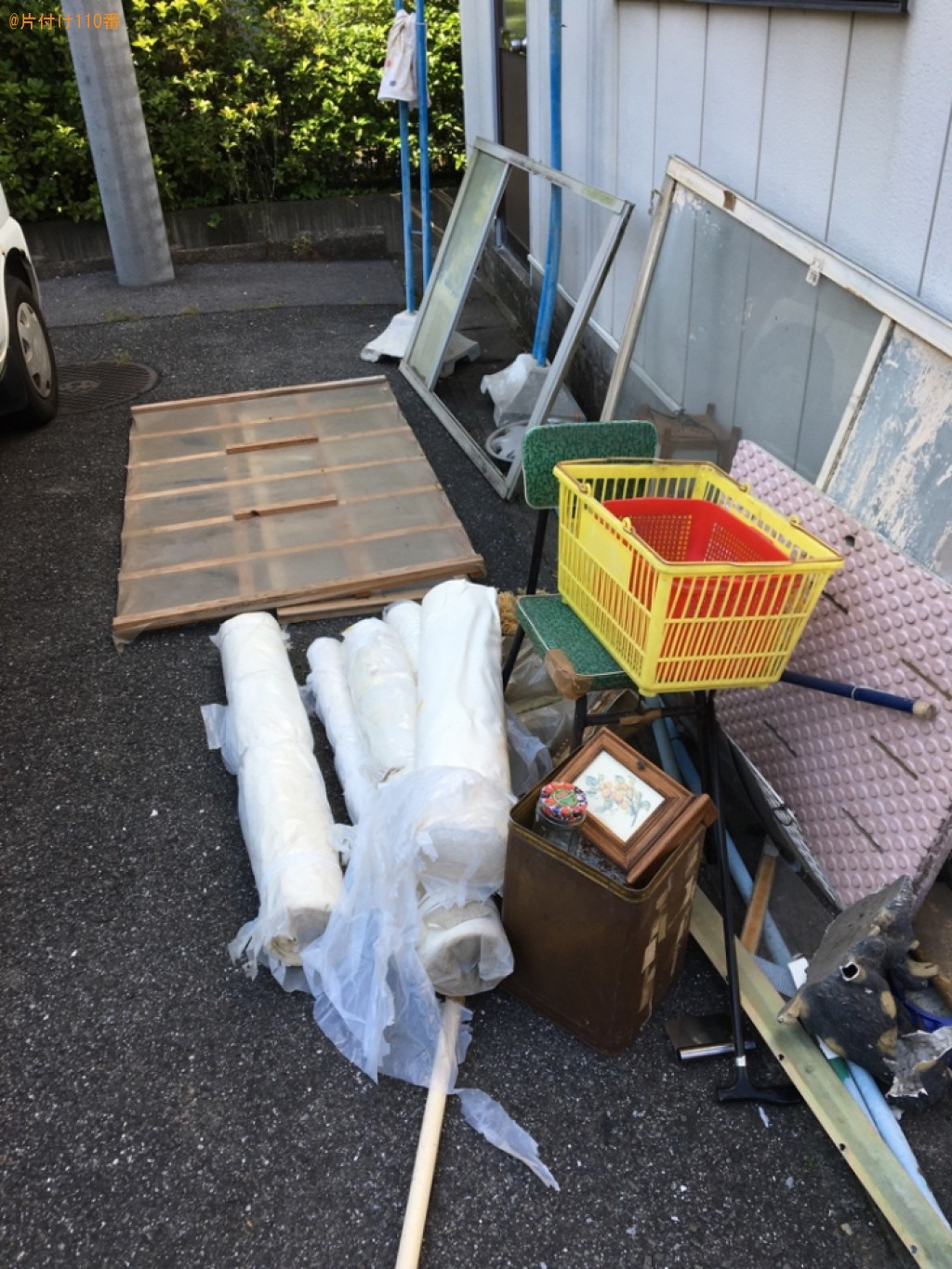 【大垣市牧野町】カラーボックス、食器棚、かご、椅子等の回収・処分