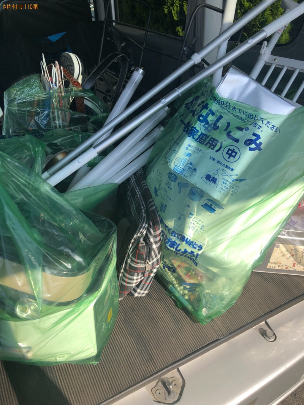 【佐賀市本庄町】下駄箱、サンダル、突っ張り棒、バッグ等の回収
