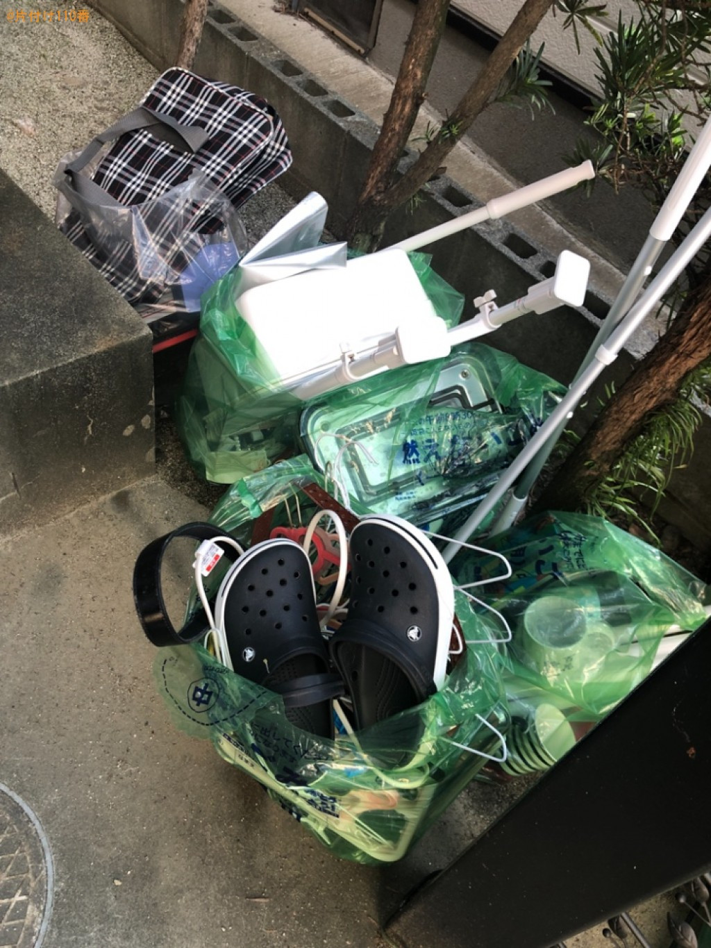 【佐賀市本庄町】下駄箱、サンダル、突っ張り棒、バッグ等の回収