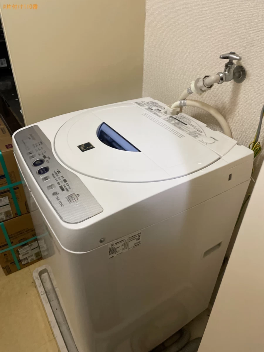 【京都市下京区】ローテーブル、本棚、ドライヤー、保存水等の回収