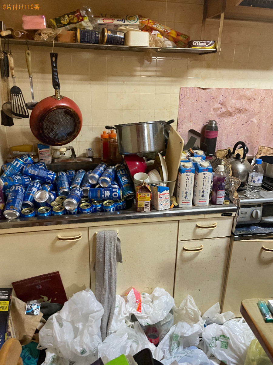 【安城市東栄町】カラーボックス、本、家財一式、一般ごみ等の回収