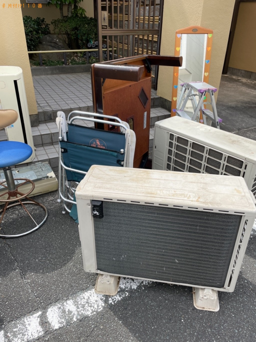 【浜松市中区】エアコン、テーブル、椅子、スタンドミラー等の回収