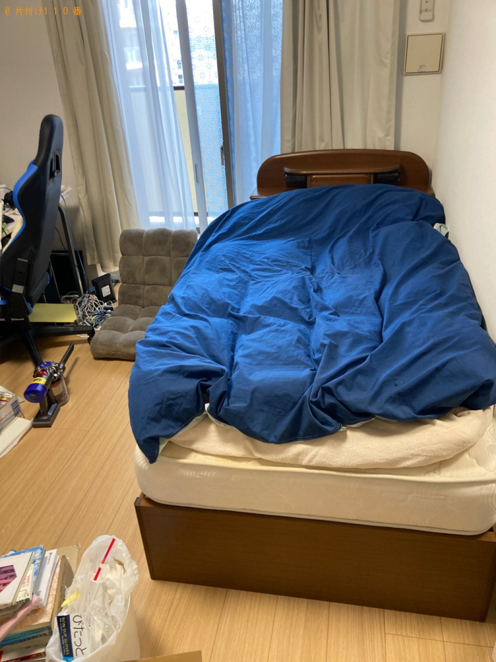 【大分市要町】本棚の修理と本棚とベッドの入れ替え作業ご依頼
