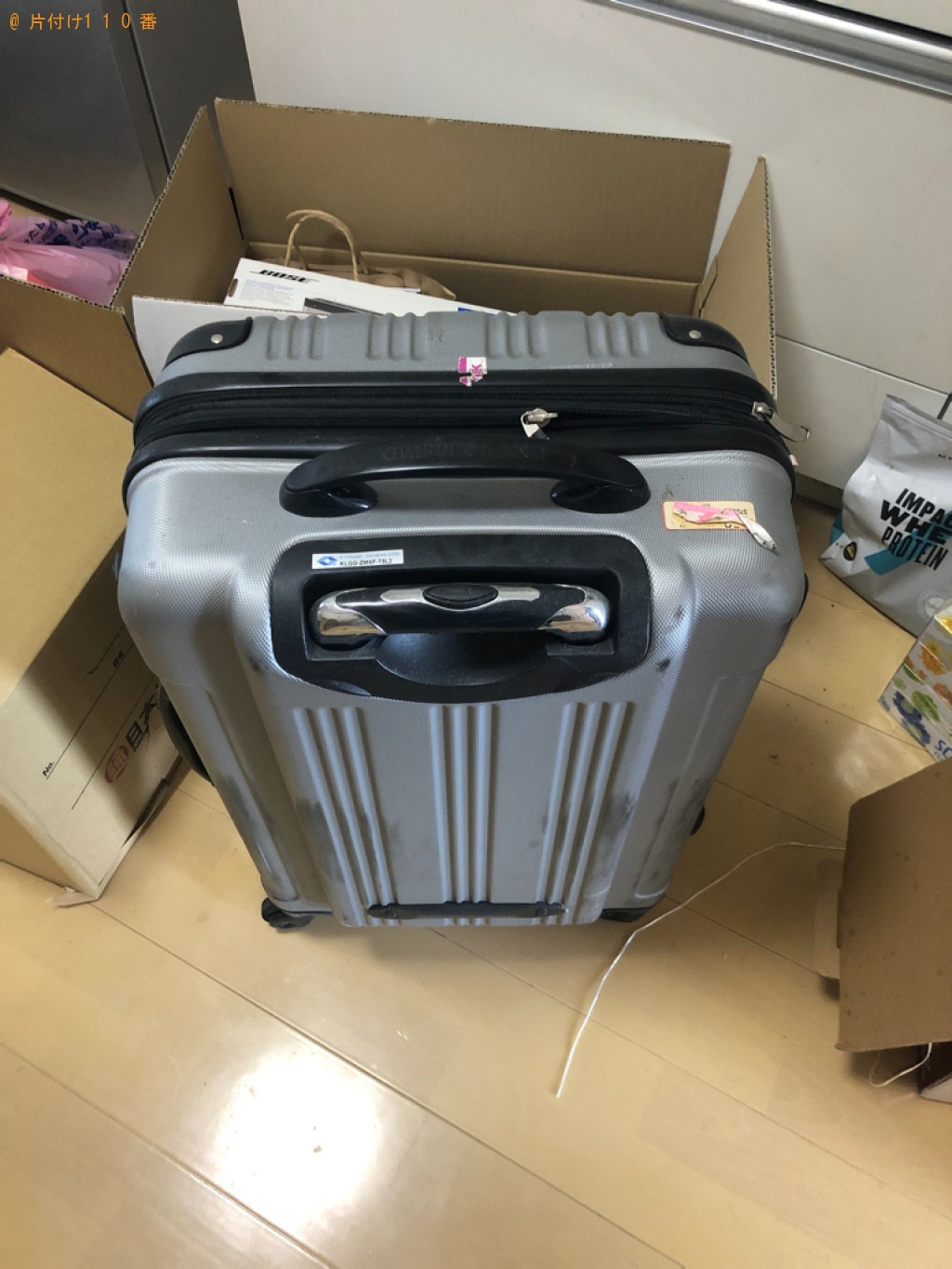 【佐賀市】二人用ダイニングテーブル、椅子、スーツケース等の回収
