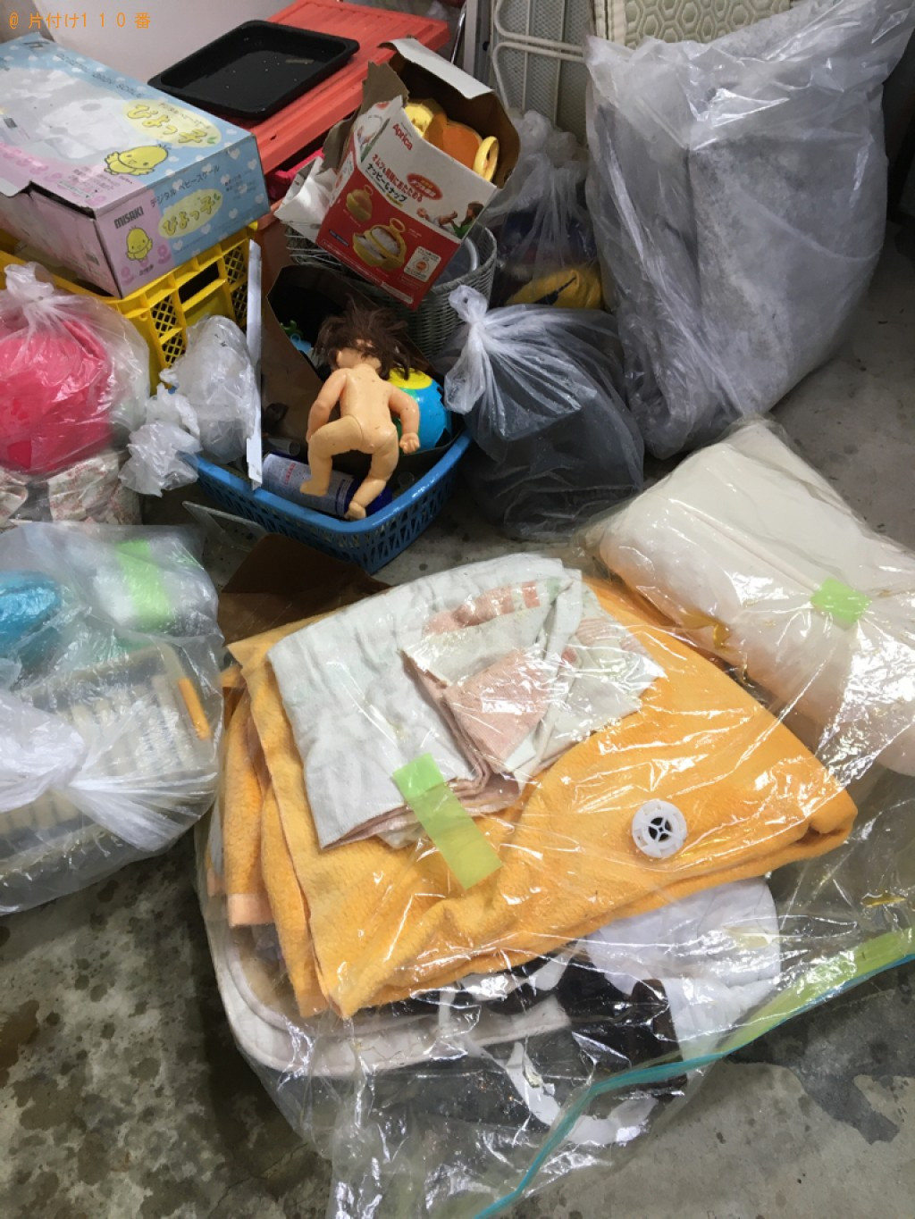 【不破郡垂井町】毛布、人形、ボックス、カーペット等の回収・処分