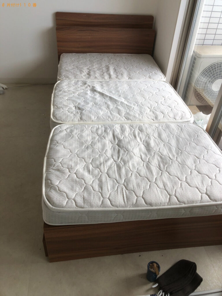 【松山市勝山町】マットレス付きセミダブルベッドの回収・処分ご依頼