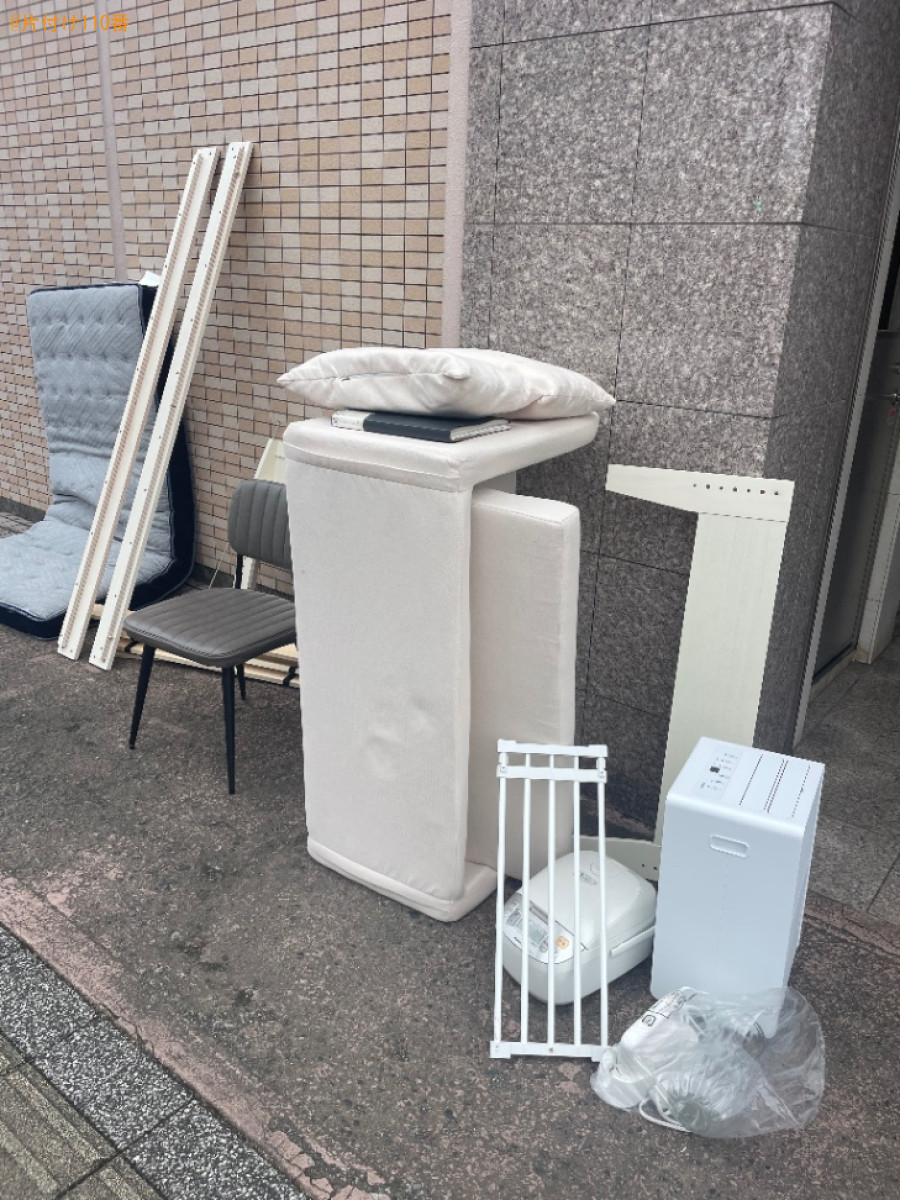 【藤枝市】マットレス付きシングルベッド、加湿器、椅子等の回収