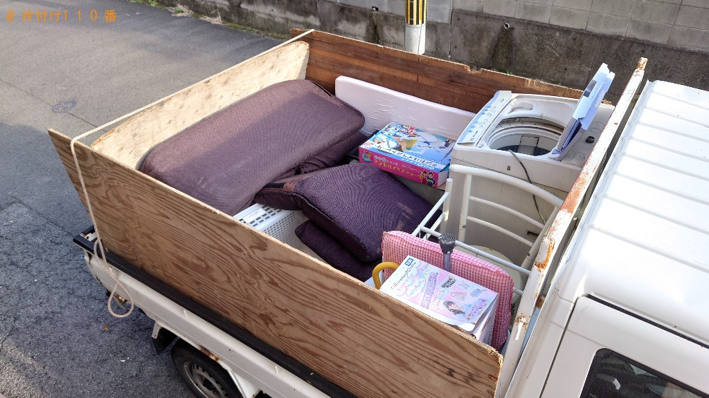 【松山市】二人用ダイニングテーブル、洗濯機、こたつ、椅子等の回収
