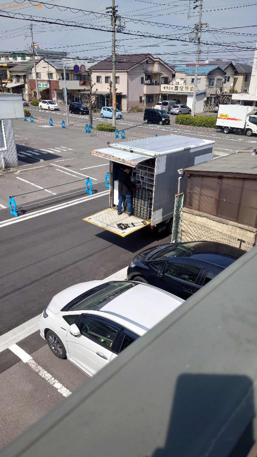 【今治市美須賀町】冷蔵庫、洗濯機、椅子、ラック等の回収・処分