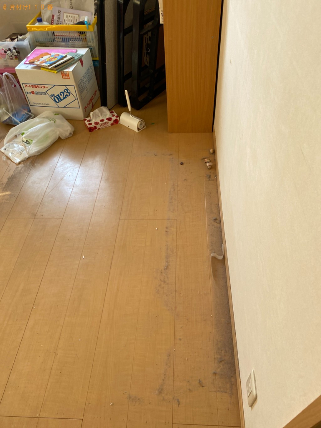 【倉敷市】食器棚、レンジ台、ガスコンロ、婚礼タンス、布団等の回収