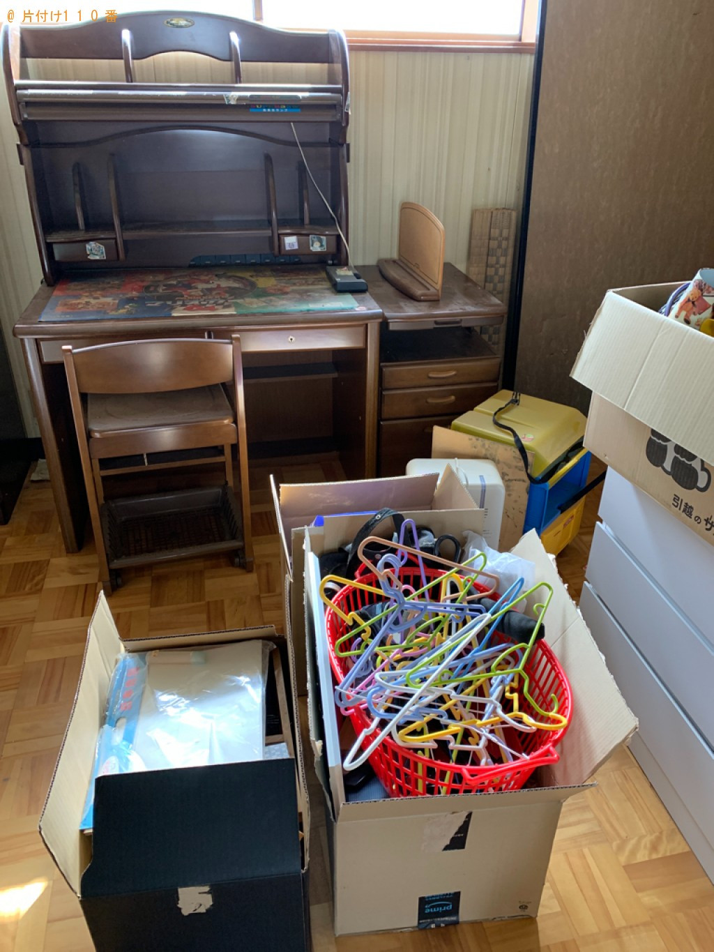 【東伯郡湯梨浜町】PCデスク、タンス、学習机、ハンガー等の回収
