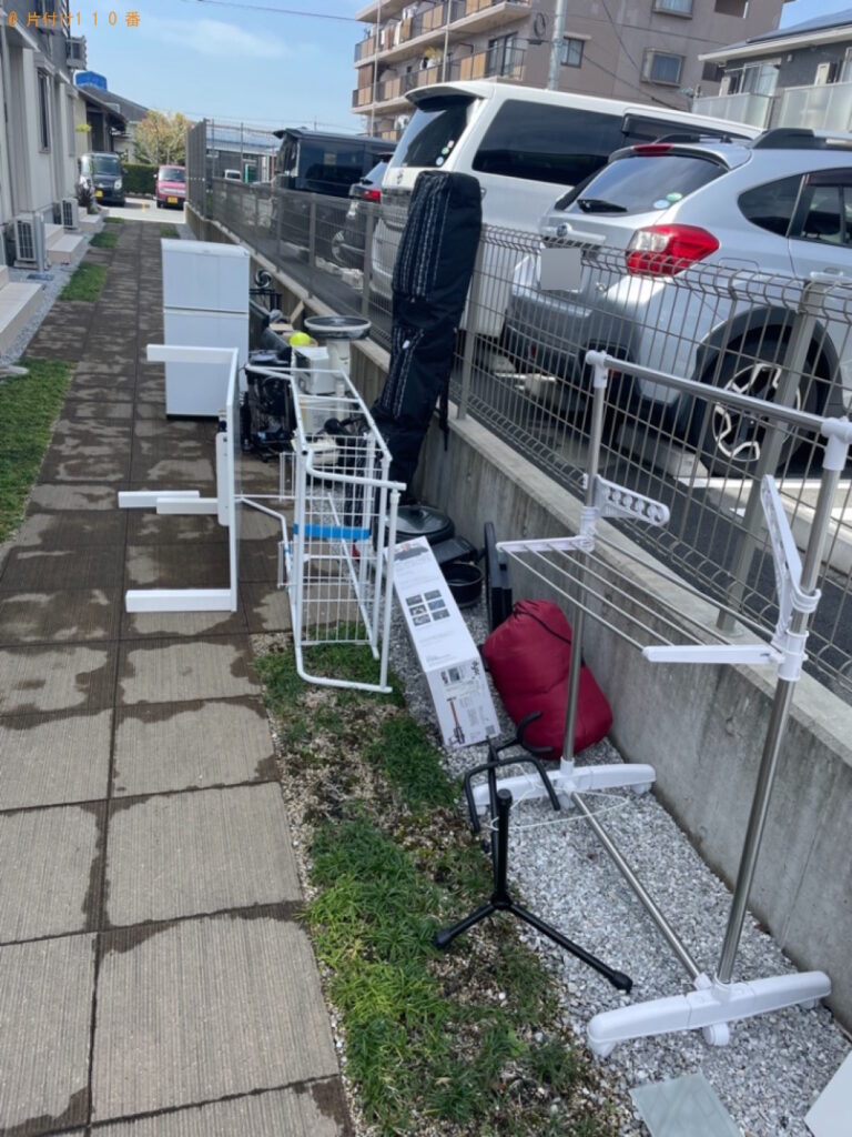【浜松市北区】冷蔵庫、PCデスク、ラック、室内物干し等の回収