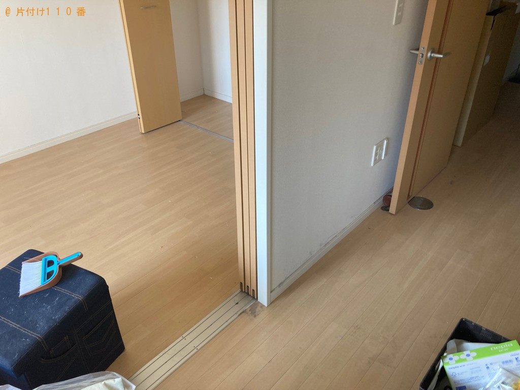 【鹿児島市】カーペット、電子レンジ、本棚、一般ごみ等の回収・処分