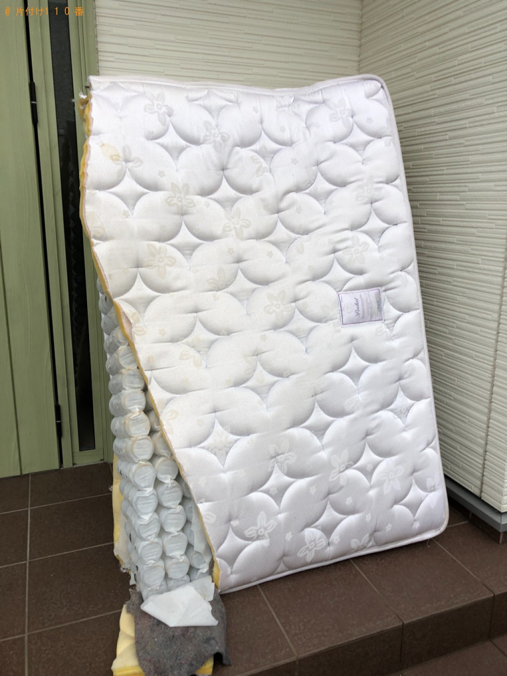 【伊予郡砥部町】クイーンベッドマットレスの回収・処分ご依頼
