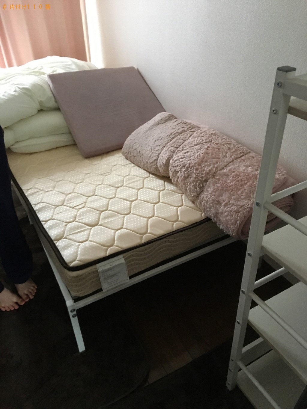【岐阜市】マットレス付きシングルベッド、スチールラック等の回収