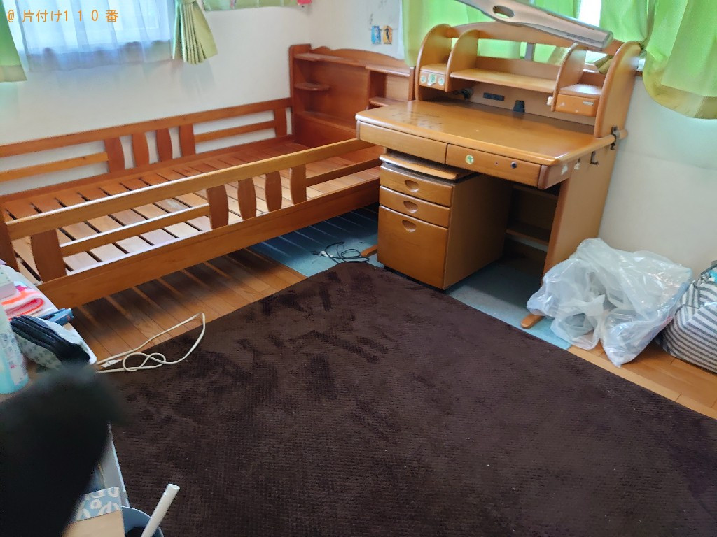 【伊予郡松前町】シングルベッド、学習机の回収・処分ご依頼