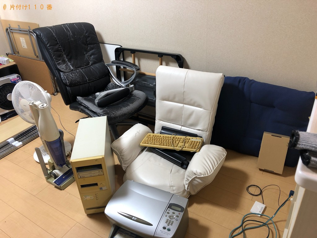 【三島市】こたつ、家具、掃除機、プリンター、物干し竿等の回収