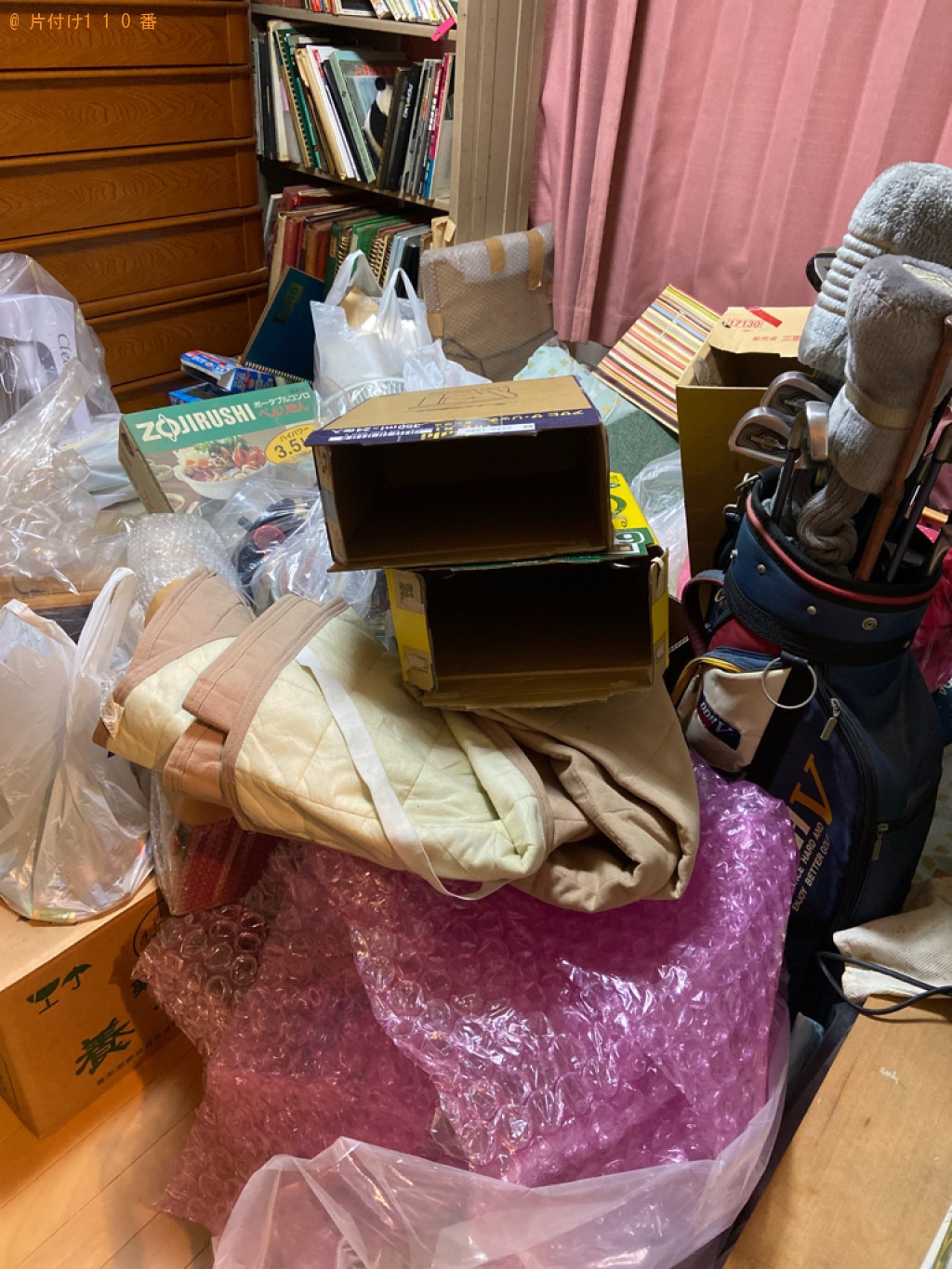 【下関市細江町】ゴルフバッグ、敷きパッド、本棚、本等の回収・処分