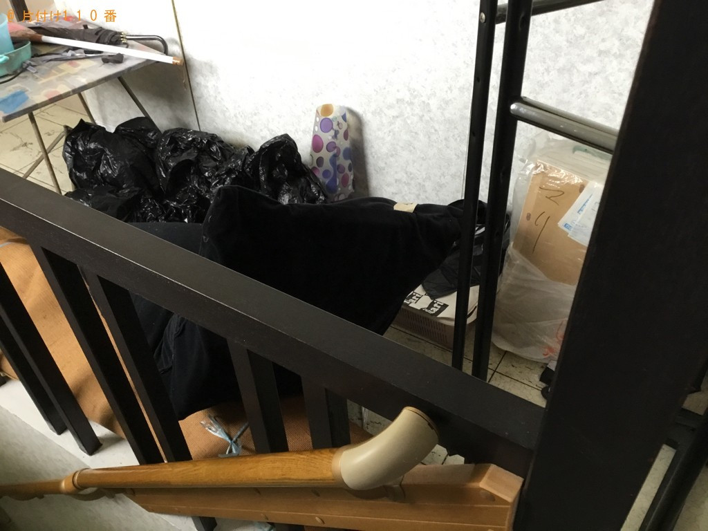 【西宮市上田東町】婚礼タンス、布団、洋服掛け等の回収・処分ご依頼