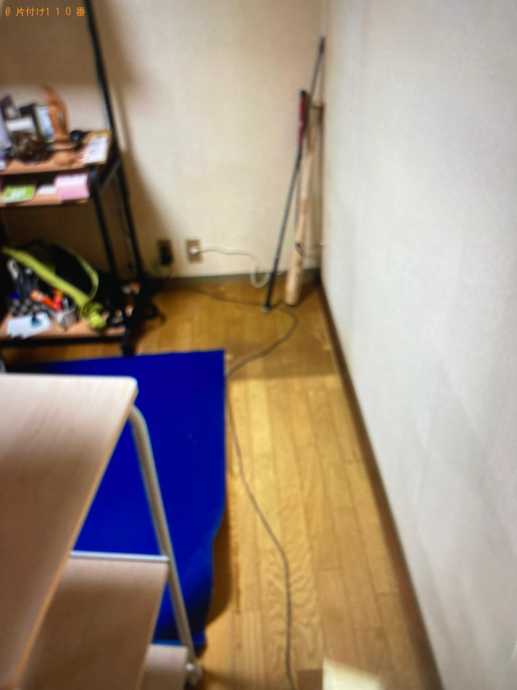 【鹿児島市柳町】三人掛けソファー、サイドボード、健康器具等の回収
